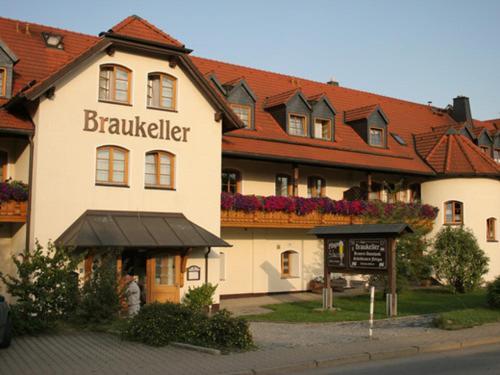 Landgasthof - Braukeller - Fattigau Oberkotzau Eksteriør bilde